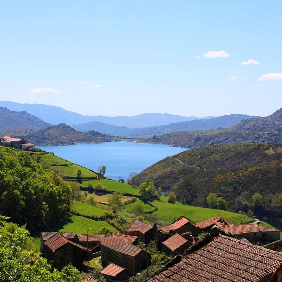 Casa Do Faqueiro De Casas Brioso Villa Outeiro  ภายนอก รูปภาพ