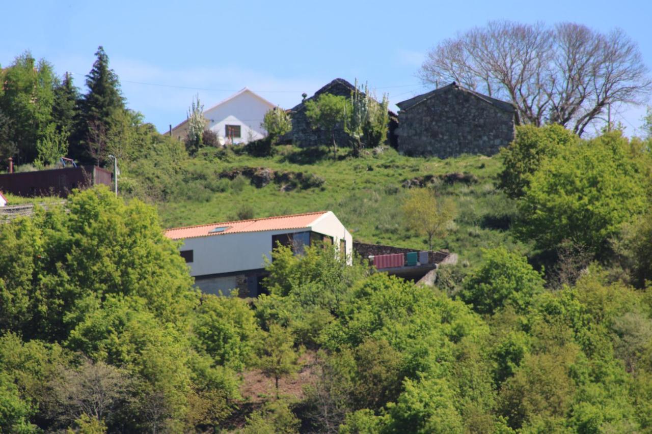 Casa Do Faqueiro De Casas Brioso Villa Outeiro  ภายนอก รูปภาพ